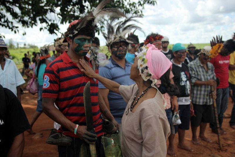 Ind Genas Guarani Resistem Contra Nova Reintegra O De Posse Em Yvy