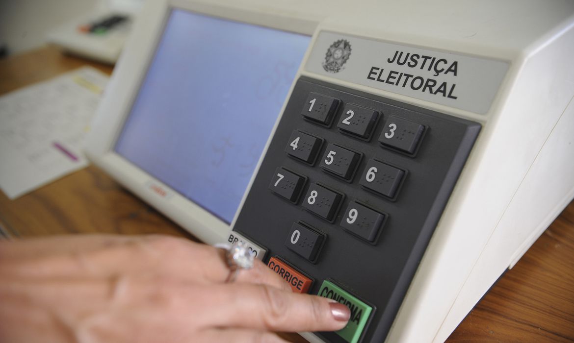 Urna eletrônica - Brasil após eleição