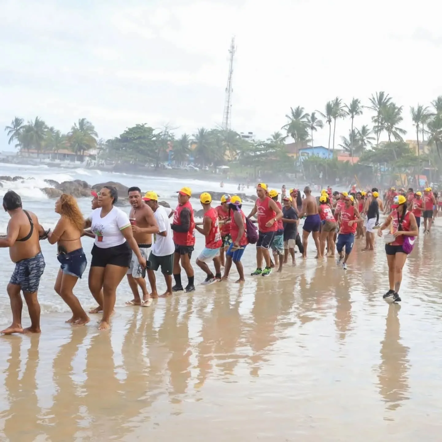 Puxada do Mastro de São Sebastião, importante festa tupinambá e patrimônio imaterial do litoral sul da Bahia | Crédito: Fabiana Barbosa Corrêa
